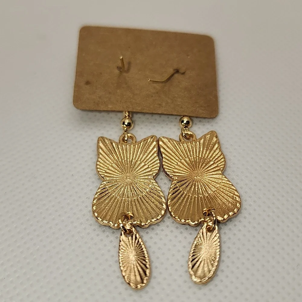 Cute Cat Earrings with Gold‎ Accents